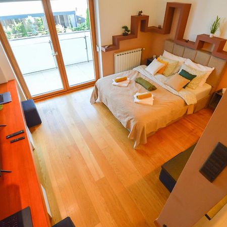 Spacious Studio Park City 诺威萨 外观 照片